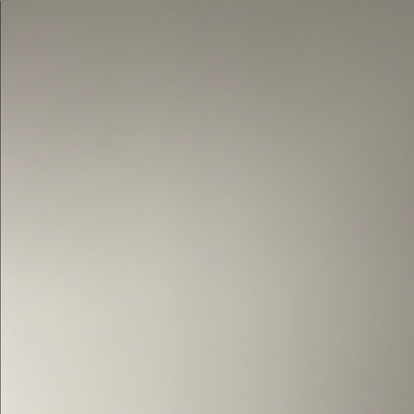 Meet your Posher, Alex - Picture 1 of 1